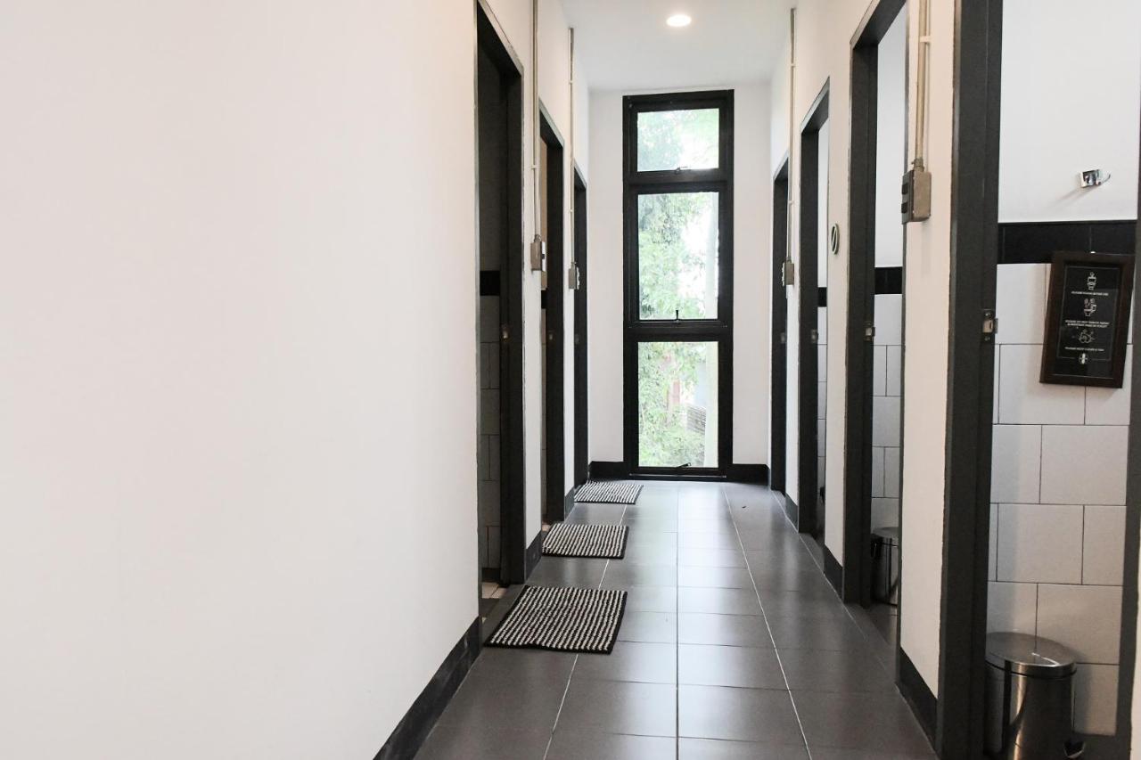 Oxotel Hotel Chiang Mai Bagian luar foto