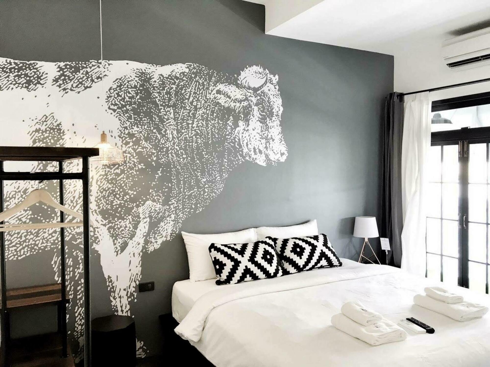 Oxotel Hotel Chiang Mai Bagian luar foto